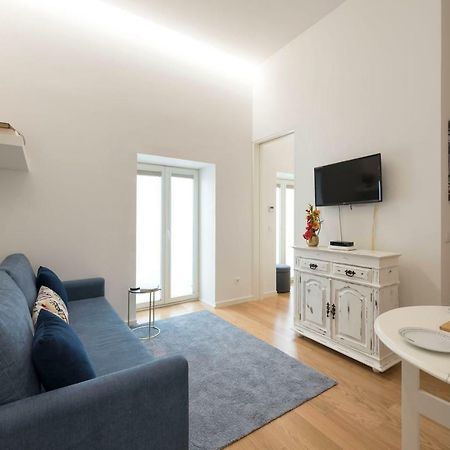 Lovelystay - Majestic Flat In City Center 포르투 외부 사진