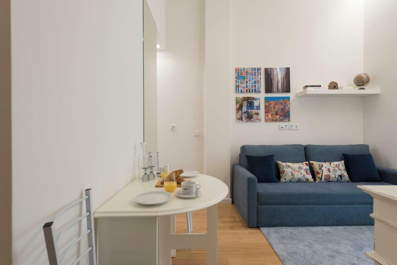 Lovelystay - Majestic Flat In City Center 포르투 외부 사진