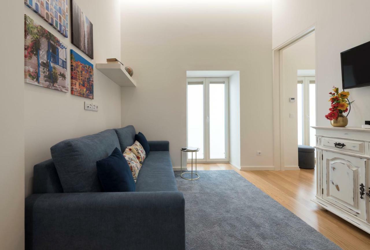 Lovelystay - Majestic Flat In City Center 포르투 외부 사진